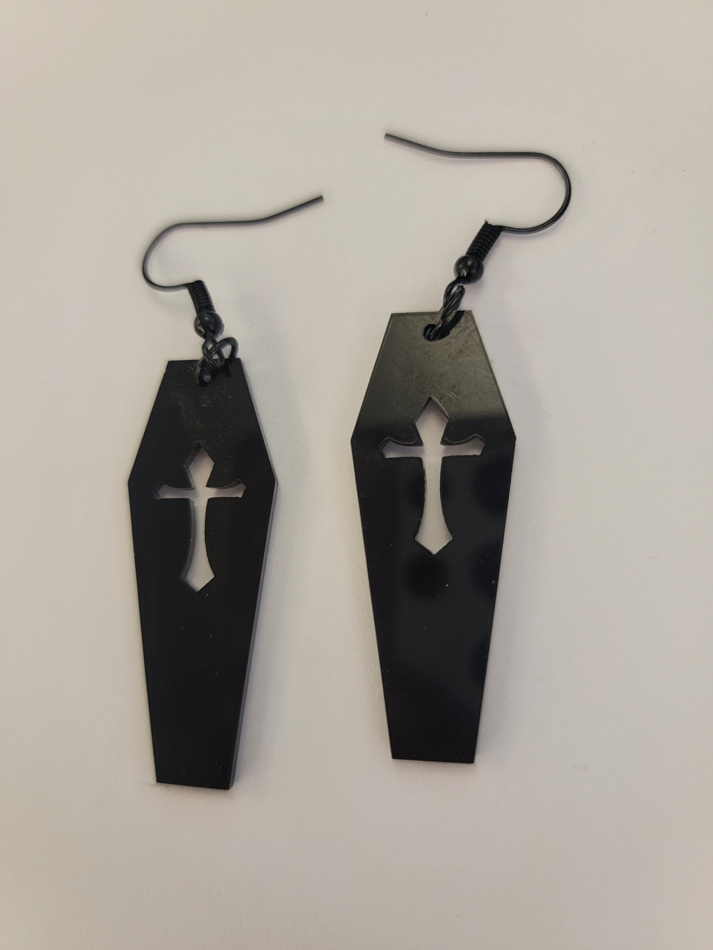Coffin Cross Cutout Dangle Earrings - Black